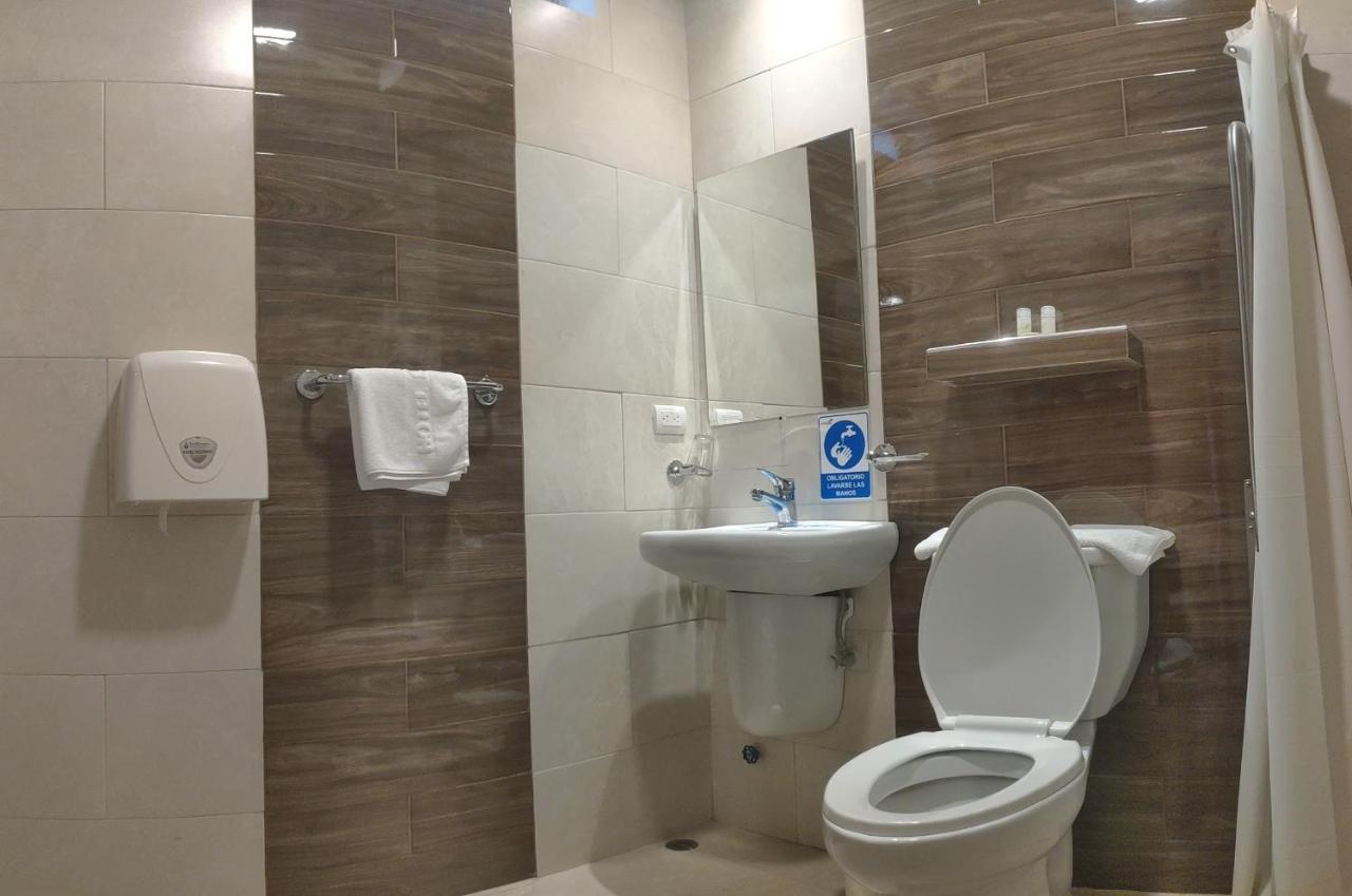 Hotel Cayapas 에스메랄다스 외부 사진